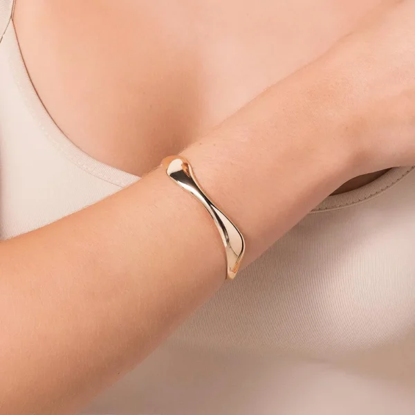 BRACELETE ONDULADO BANHADO A OURO 18K2